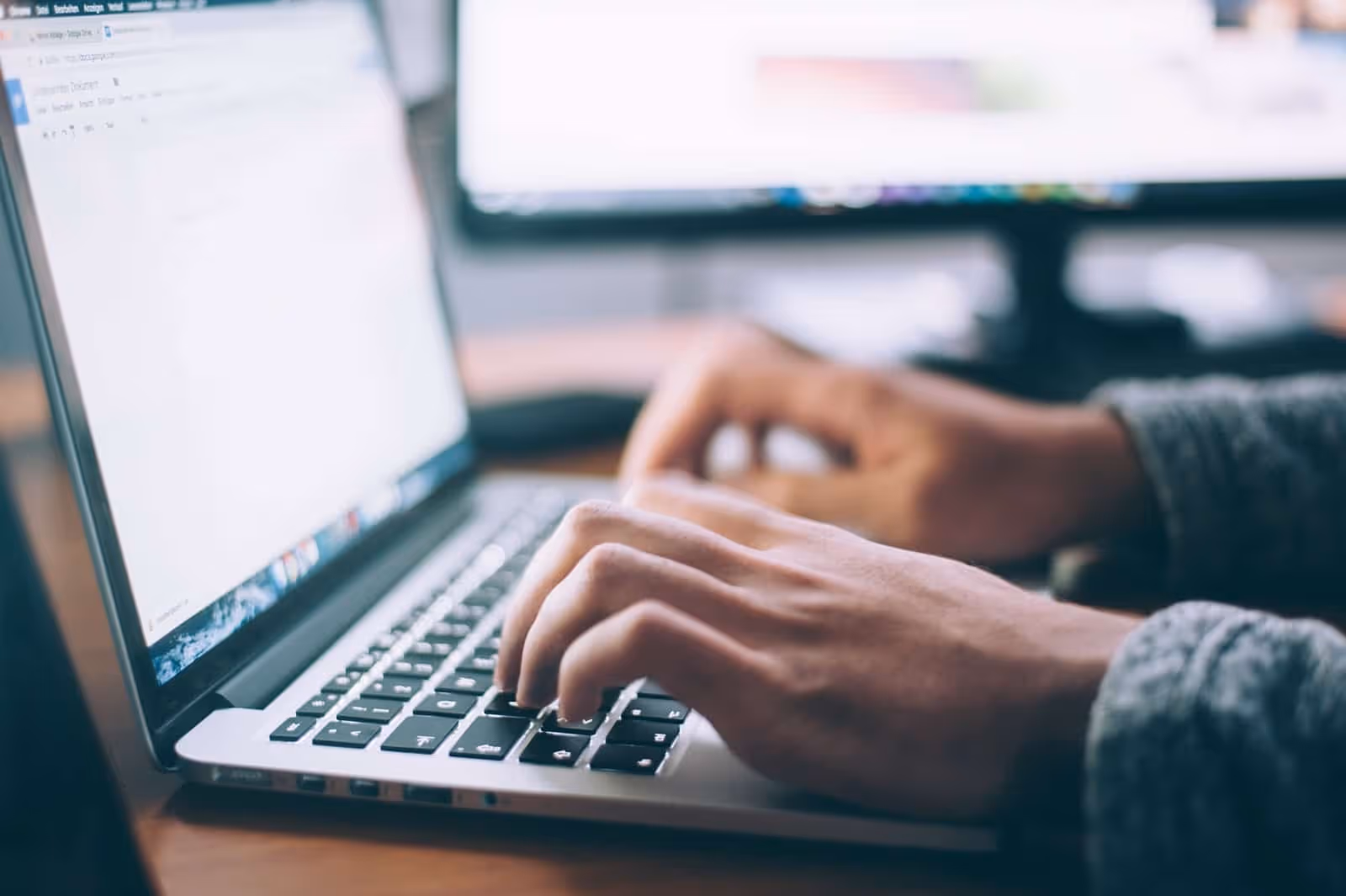 How to Write an App Store Description: 6 Best Practices